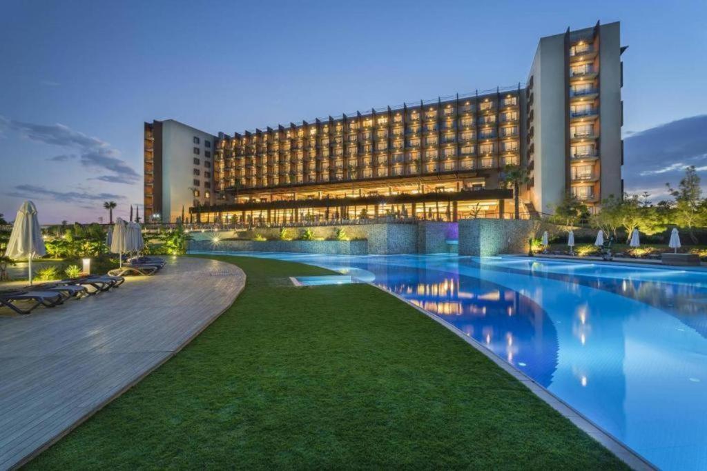 Concorde Luxury Resort & Casino & Convention & Spa פמגוסטה מראה חיצוני תמונה